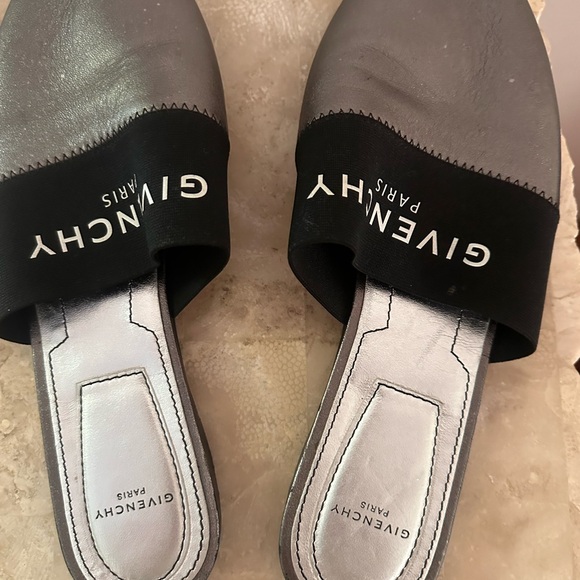 Givenchy slides. 100% authentic. - Picture 6 of 6